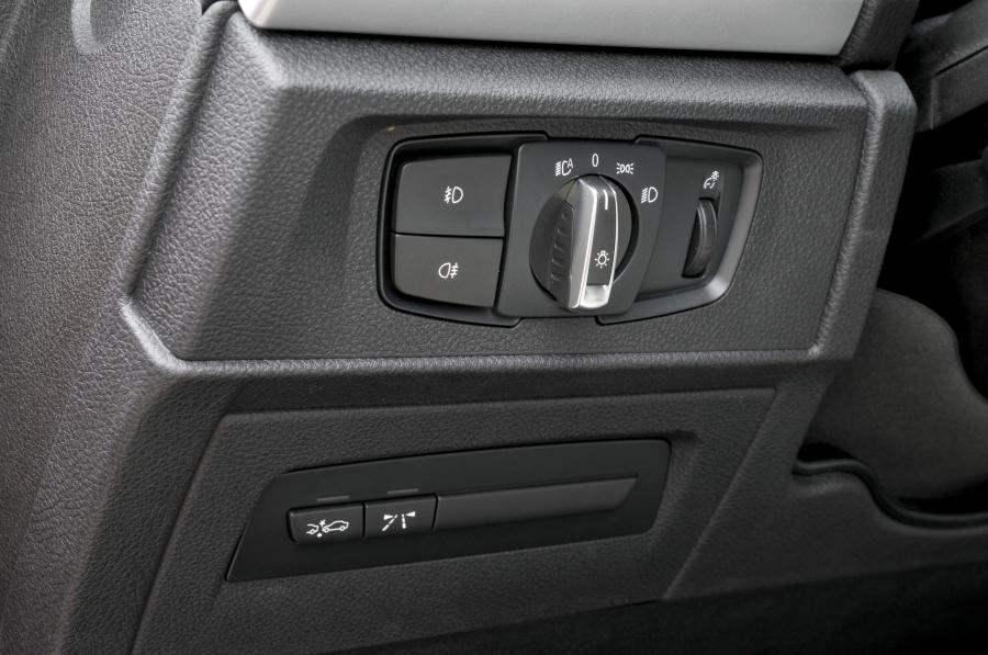  BMW 120d Urban Line 2011 года  (фото 30 из 193)
